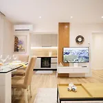 Urban Apartment *